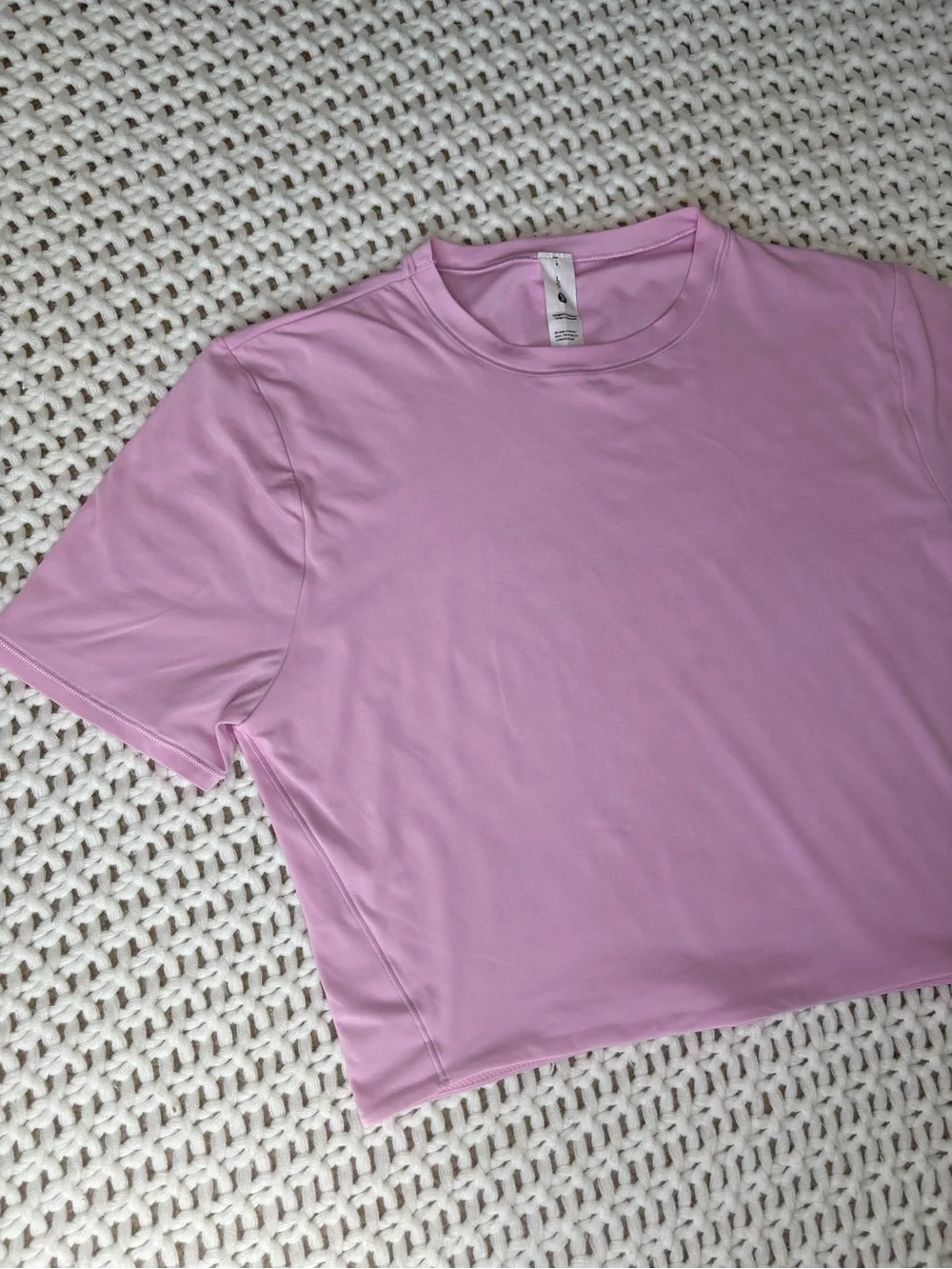 lululemon vitapink nulu crewneck cropped t-shit size large